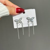 گوشواره پروانه با آویز