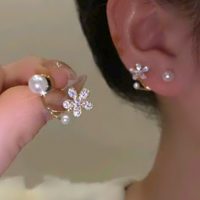 گوشواره 2 حالته گل با مروارید