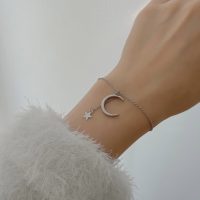 دستبند ماه و ستاره
