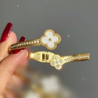 بگل جواهری ونکلیف
