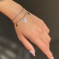 دستبند دولاین ماه و ستاره