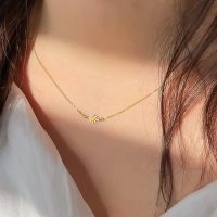 گردنبند بابونه طلایی